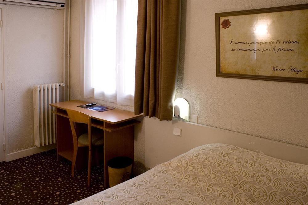 Hotel Ours Blanc - Victor Hugo Toulouse Eksteriør billede