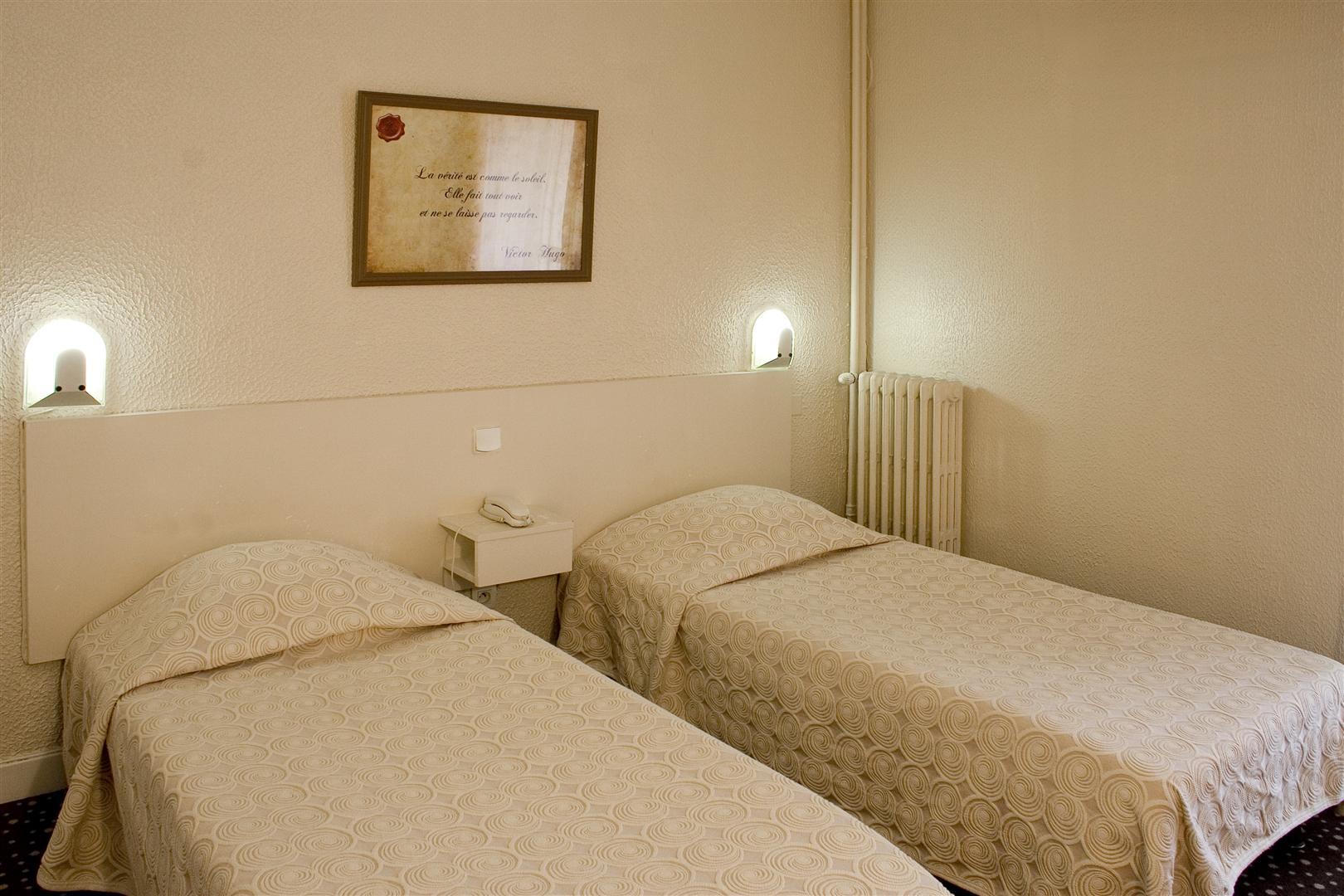 Hotel Ours Blanc - Victor Hugo Toulouse Eksteriør billede