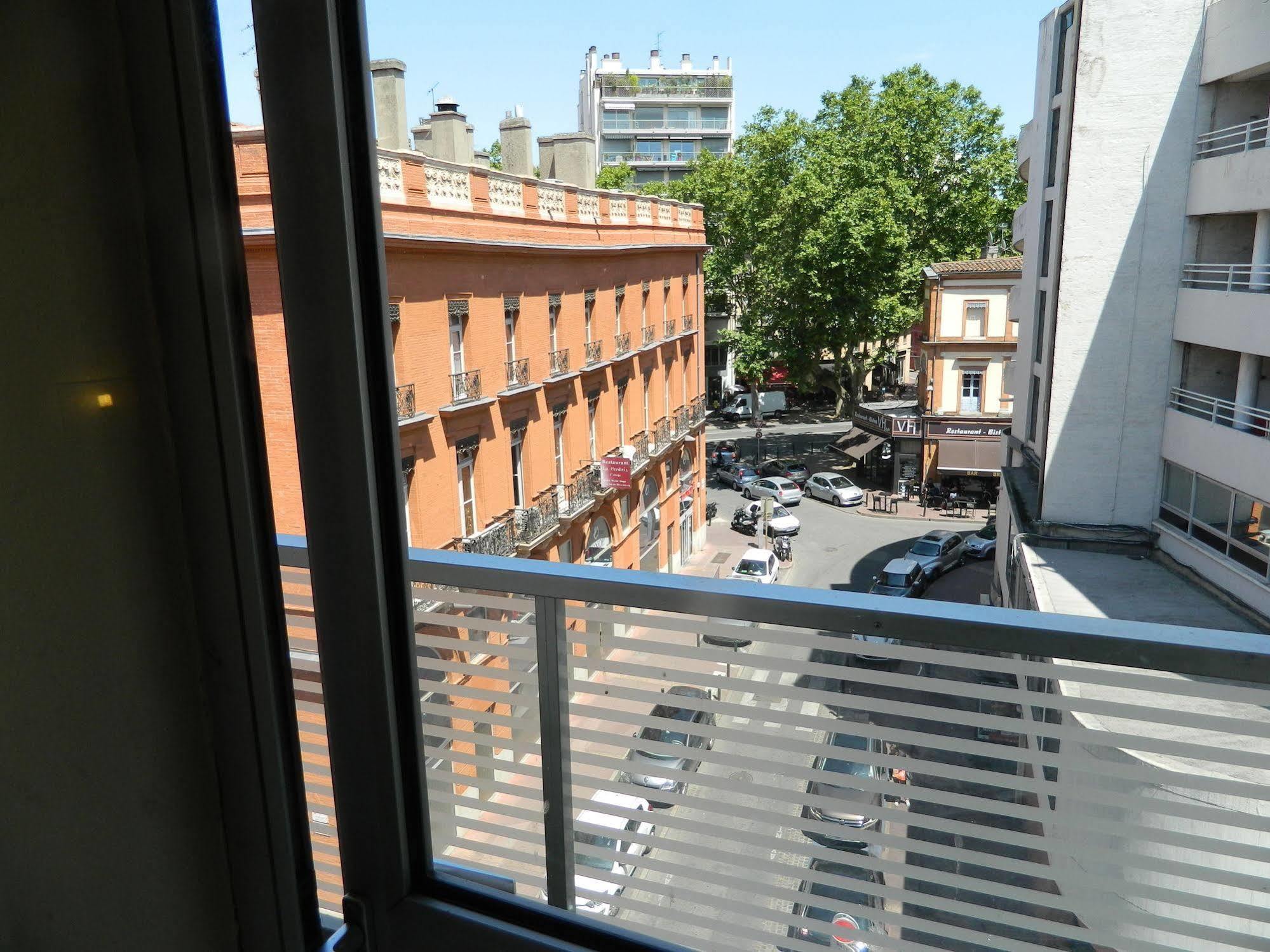 Hotel Ours Blanc - Victor Hugo Toulouse Eksteriør billede